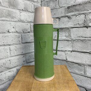 Thermos Vintage 70s Bottle Flask Green Hot Cold Vacuum Insulated Filler 24F Cup